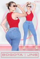 PANTALÓN
