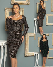 VESTIDO CORTO