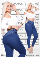 PANTALÓN
