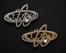 BROCHE