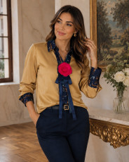 BLUSA